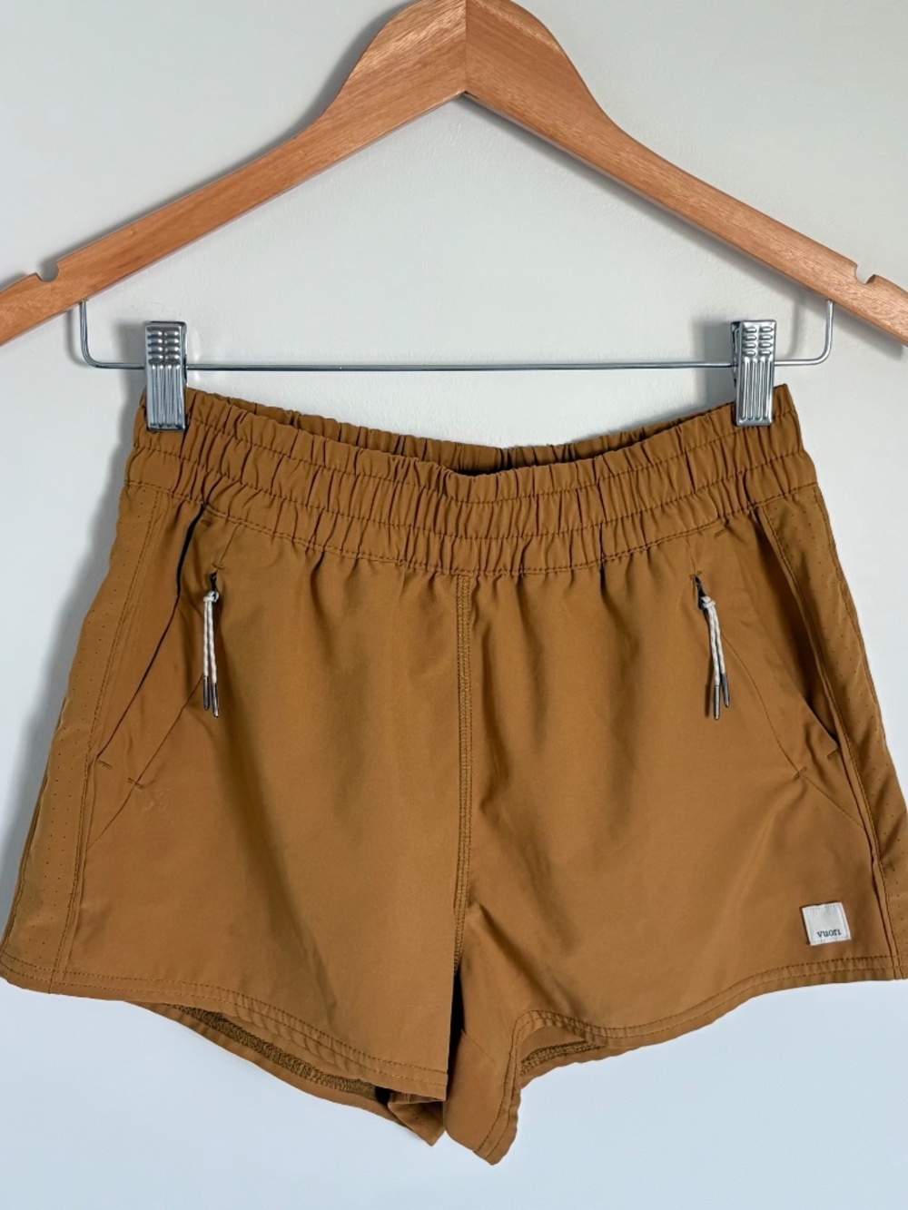 Vuori Dash Shorts